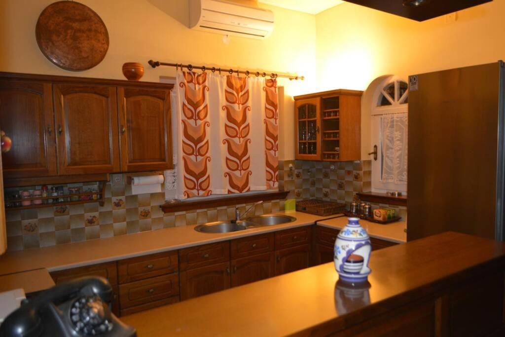 Villa Triple H Volos Exterior foto